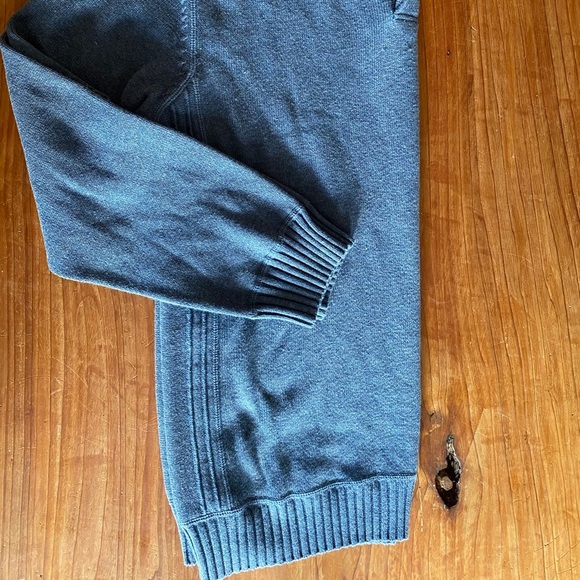 Riggins Fine Goods Knit  Sweater - Picture 5 of 5